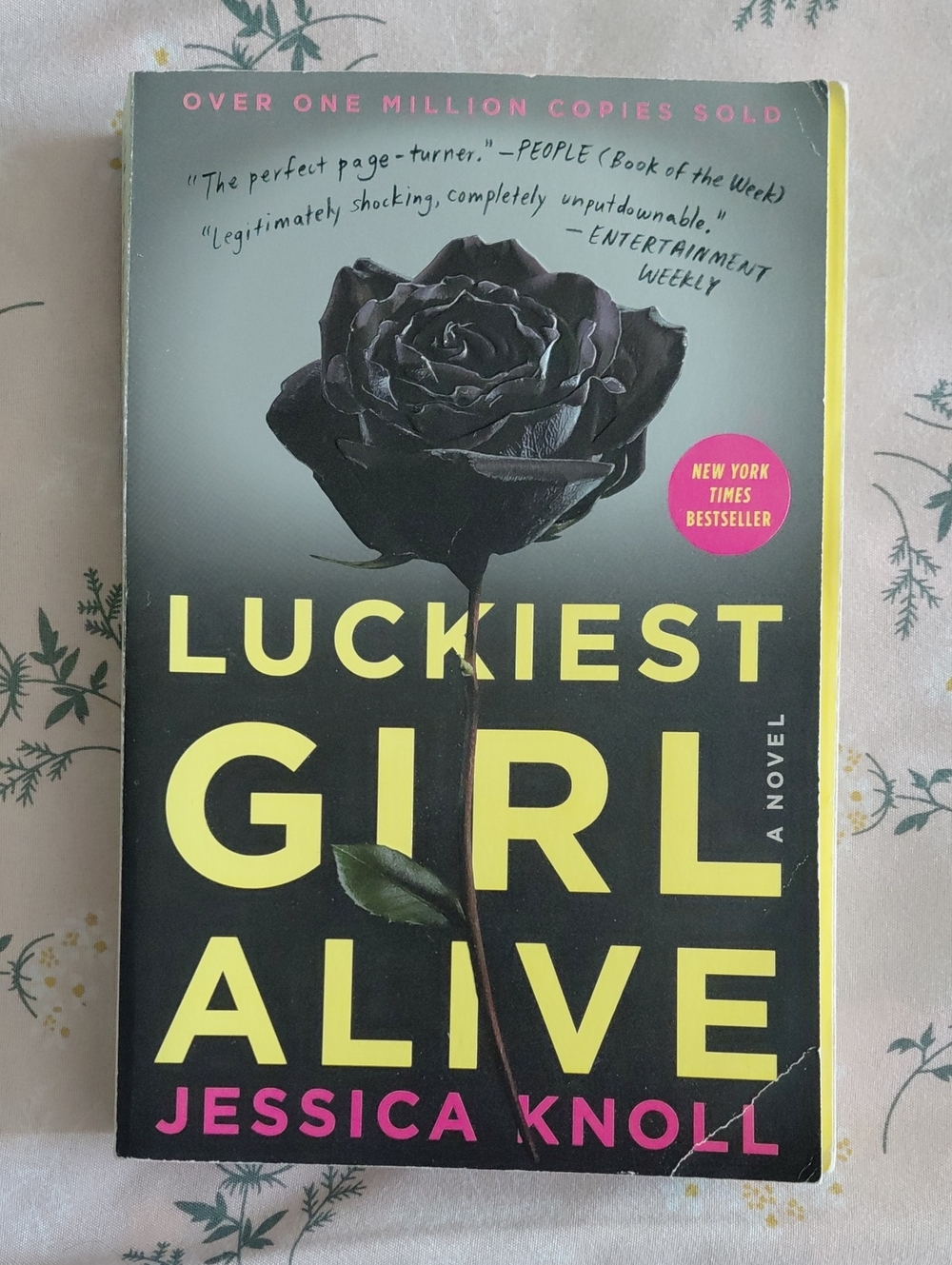 🌼5 For $25🌼 Luckiest Girl Alive By Jessica Knoll